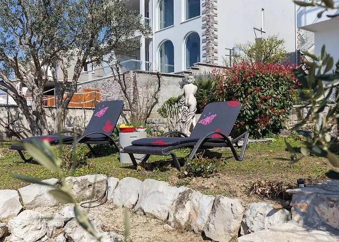 Doa - With Lovely Terrace & Sea View Mlini